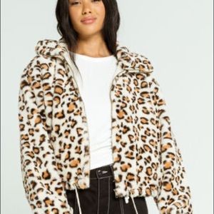 Victoria’s Secret Pink Know one Care Faux Fur Leopard Jacket
